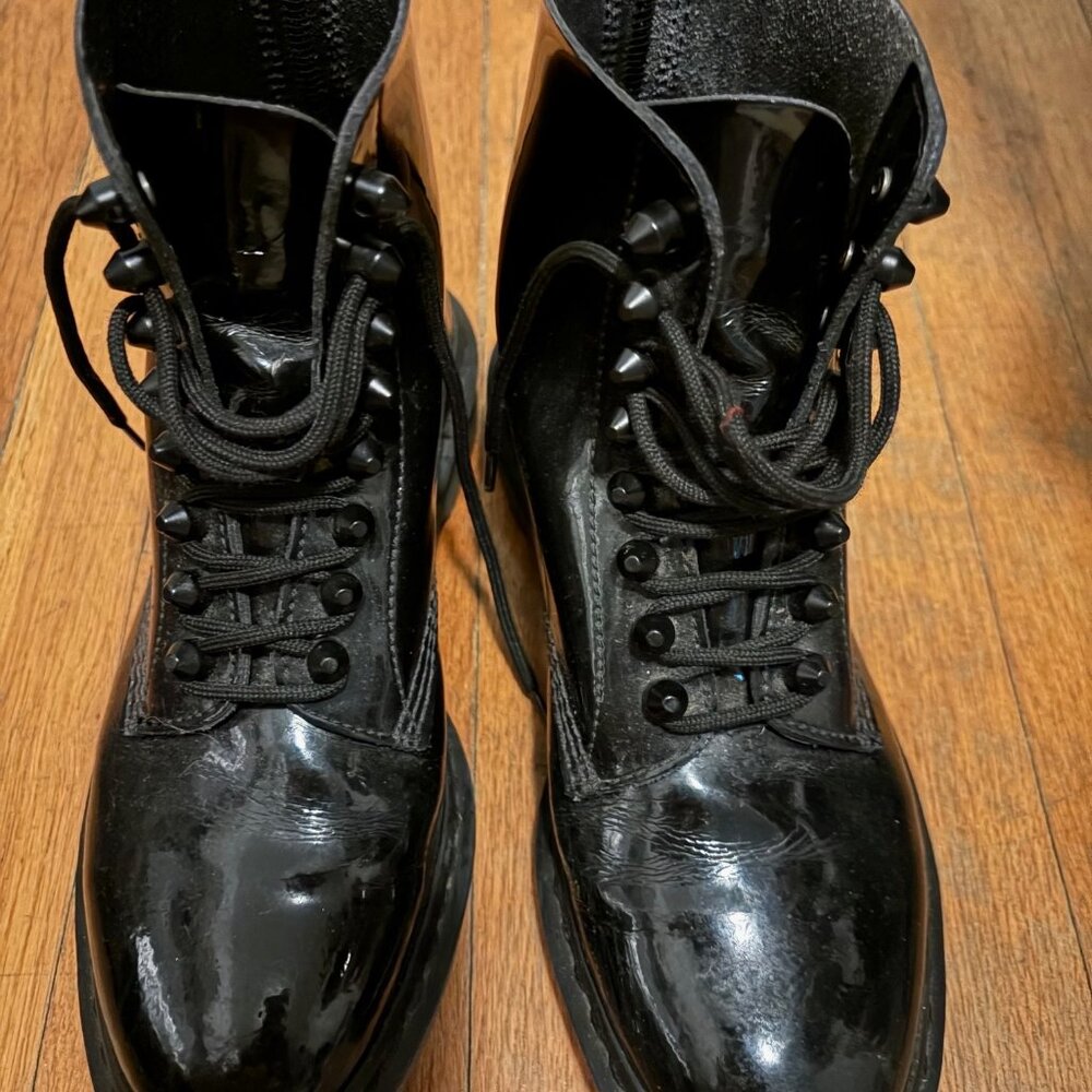 Black Dr Martens Boots - Women’s Size 9